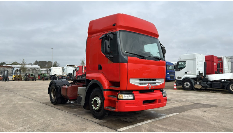 Renault Premium 385 (GRAND PONT / POMPE MANUELLE / EURO 2) - Влекач: снимка 4 Renault Premium 385 (GRAND PONT / POMPE MANUELLE / EURO 2) - Влекач: снимка 4