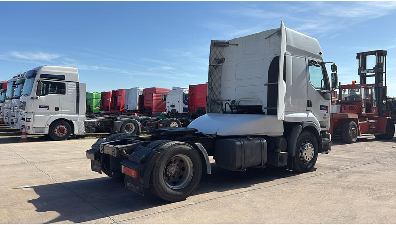 Renault Premium 420 (BOITE MANUELLE / MANUAL GEARBOX) - Влекач: снимка 4 Renault Premium 420 (BOITE MANUELLE / MANUAL GEARBOX) - Влекач: снимка 4