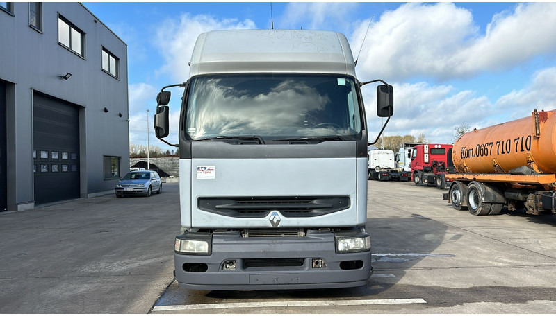 Renault Premium 420 (MANUAL GEARBOX / BOITE MANUELLE) - Влекач: снимка 2 Renault Premium 420 (MANUAL GEARBOX / BOITE MANUELLE) - Влекач: снимка 2
