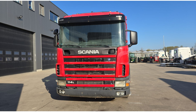 Scania 114 - 380 (PTO / HYDRAULIC PUMP / MANUAL GEARBOX / BOITE MANUELLE / LOW CAB) - Влекач: снимка 2 Scania 114 - 380 (PTO / HYDRAULIC PUMP / MANUAL GEARBOX / BOITE MANUELLE / LOW CAB) - Влекач: снимка 2