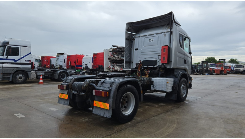 Scania 124 - 360 (POMPE MANUELLE / MANUAL PUMP / BOITE MANUELLE / MANUAL GEARBOX / AIRCO) - Влекач: снимка 5 Scania 124 - 360 (POMPE MANUELLE / MANUAL PUMP / BOITE MANUELLE / MANUAL GEARBOX / AIRCO) - Влекач: снимка 5