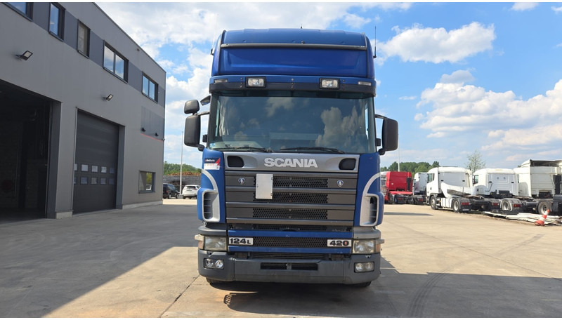 Scania 124-420 (MANUAL GEARBOX / BOITE MANUELLE / AIRCO / AC) - Влекач: снимка 2 Scania 124-420 (MANUAL GEARBOX / BOITE MANUELLE / AIRCO / AC) - Влекач: снимка 2
