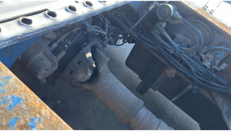 Лизинг на Scania 124-420 (MANUAL GEARBOX / BOITE MANUELLE) Scania 124-420 (MANUAL GEARBOX / BOITE MANUELLE): снимка 15