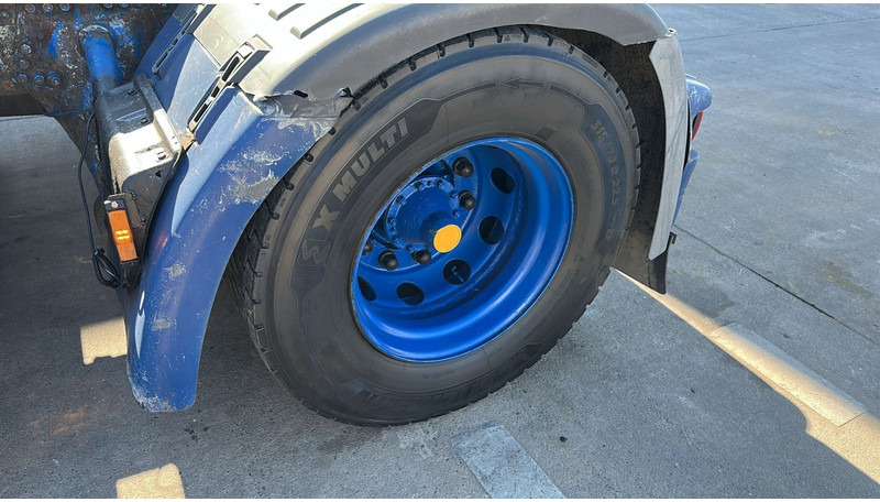 Лизинг на Scania 124-420 (MANUAL GEARBOX / BOITE MANUELLE) Scania 124-420 (MANUAL GEARBOX / BOITE MANUELLE): снимка 8
