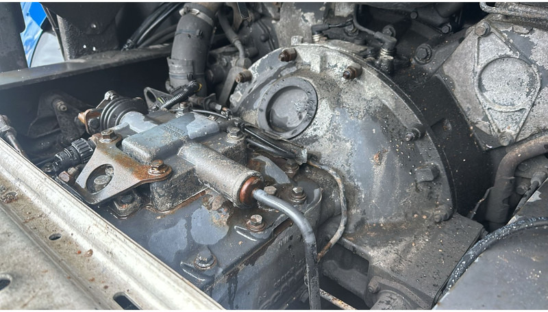 Влекач Scania R 420 (FOR PARTS / ENGINE RUNNING AND TRUCK DRIVING / MANUAL GEARBOX): снимка 17