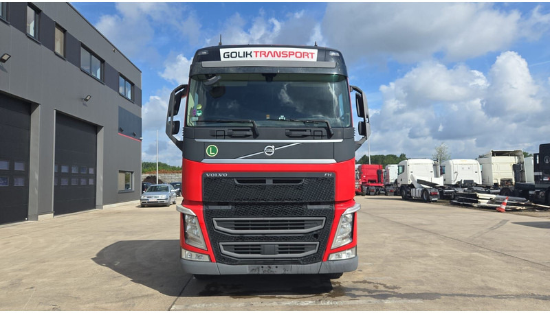 Volvo FH 460 (GOOD CONDITION / EURO 6 / FRIGO / LANE ASSIST) - Влекач: снимка 2 Volvo FH 460 (GOOD CONDITION / EURO 6 / FRIGO / LANE ASSIST) - Влекач: снимка 2