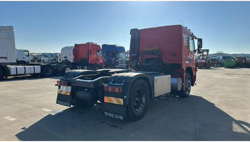 Volvo FM 340 (BELGIAN TRUCK / PERFECT CONDITION / GOOD TYRES / 460.000 KM) - Влекач: снимка 2 Volvo FM 340 (BELGIAN TRUCK / PERFECT CONDITION / GOOD TYRES / 460.000 KM) - Влекач: снимка 2