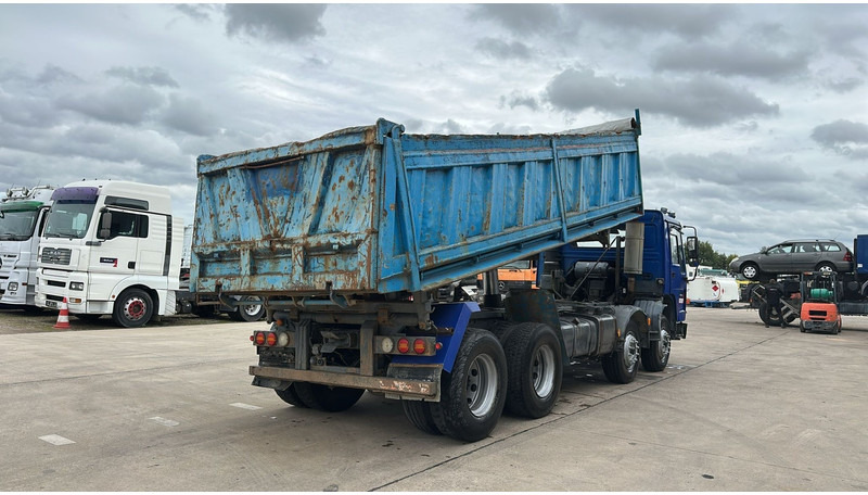 Volvo FL 12.380 (8X4 /STEEL SUSP. / BOITE MANUELLE / MANUAL GEARBOX) - Самосвал камион: снимка 4 Volvo FL 12.380 (8X4 /STEEL SUSP. / BOITE MANUELLE / MANUAL GEARBOX) - Самосвал камион: снимка 4