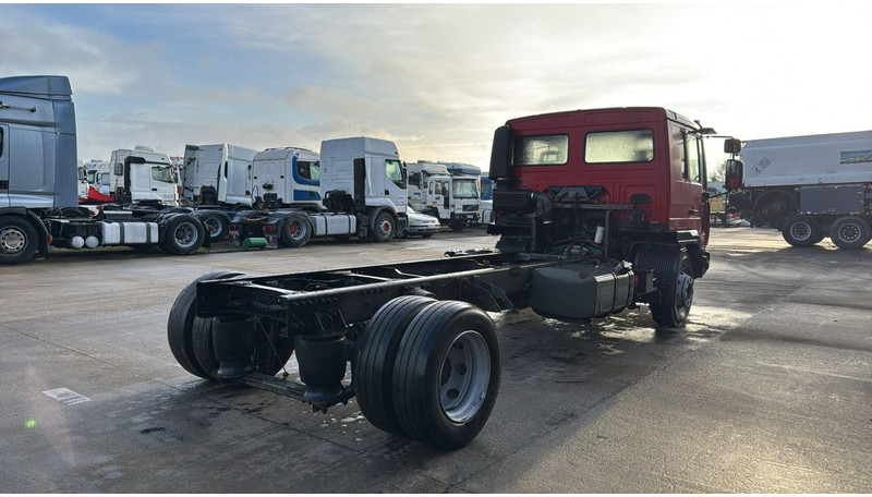 Volvo FL 220 (MANUAL GEARBOX / BOITE MANUELLE) - Шаси кабина: снимка 4 Volvo FL 220 (MANUAL GEARBOX / BOITE MANUELLE) - Шаси кабина: снимка 4