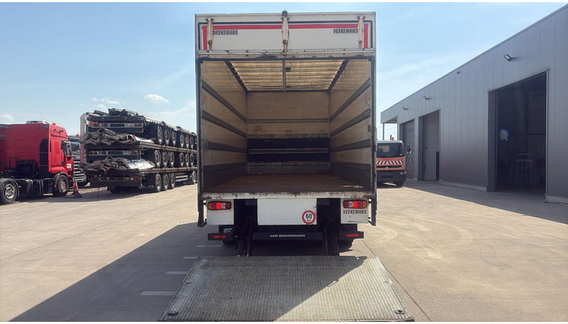 Камион фургон Volvo FL 260 (LIFT 2000 KG / PERFECT BELGIAN TRUCK / 18 TON / EURO 5): снимка 9