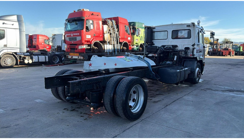 Volvo FL 6 - 220 (MANUAL GEARBOX / BOITE MANUELLE / 8 TONNES) - Шаси кабина: снимка 4 Volvo FL 6 - 220 (MANUAL GEARBOX / BOITE MANUELLE / 8 TONNES) - Шаси кабина: снимка 4