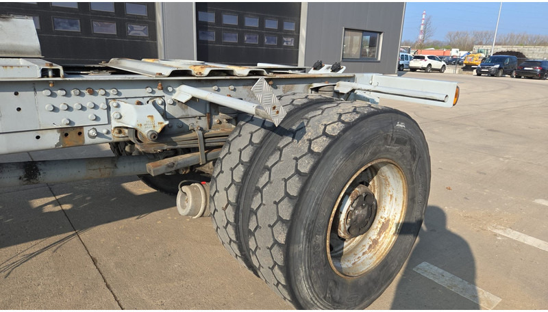 Шаси кабина Volvo FM 7 - 290 (60.000 KM ORIGINAL !!! / POMPE MANUELLE / LAMES / GRAND PONT / EX AEROPORT): снимка 9