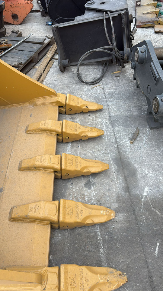CATERPILLAR 352 General Purpose Bucket - Кофа за багер: снимка 3 CATERPILLAR 352 General Purpose Bucket - Кофа за багер: снимка 3