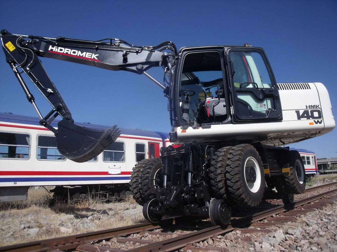 Нови Колесен багер Galen ALL RAILWAY ATTACHMENTS: снимка 7