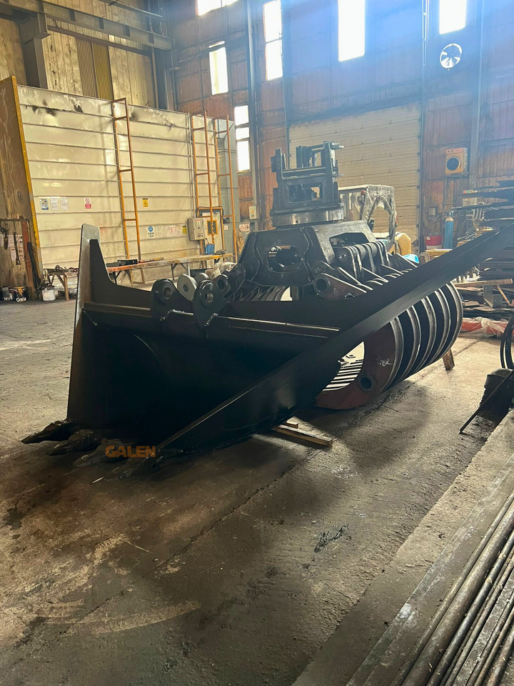 Hitachi ZX300 V-Type Bucket - Кофа за багер за Верижен багер: снимка 1 Hitachi ZX300 V-Type Bucket - Кофа за багер за Верижен багер: снимка 1