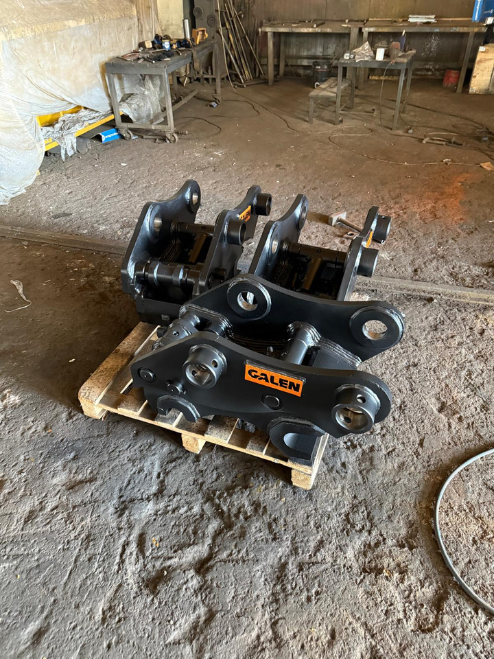 Hitachi ZX350 Quick Coupler - Бързо сменник за Верижен багер: снимка 2 Hitachi ZX350 Quick Coupler - Бързо сменник за Верижен багер: снимка 2