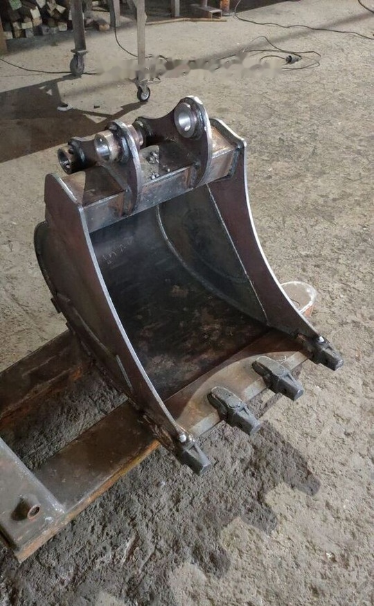 Hitachi ZX48 - Кофа за багер: снимка 4 Hitachi ZX48 - Кофа за багер: снимка 4