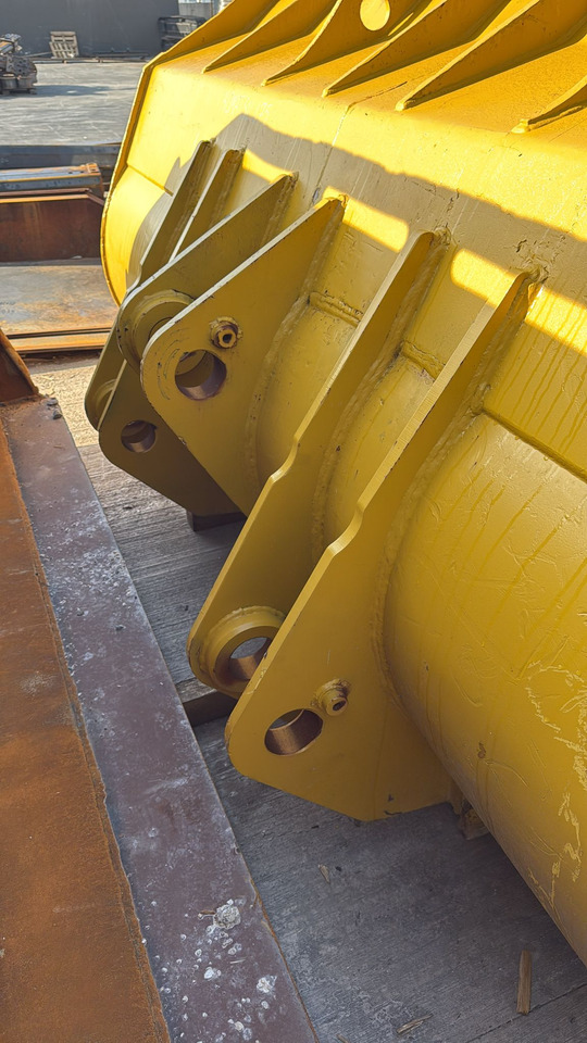 KOMATSU WA475 General Purpose Bucket - Кофа за товарач: снимка 5 KOMATSU WA475 General Purpose Bucket - Кофа за товарач: снимка 5