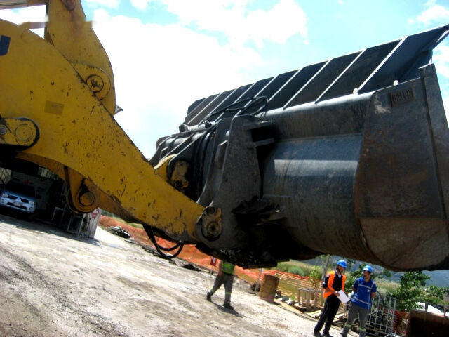 Komatsu HIGH DUMPING BUCKET - Кофа за товарач: снимка 1 Komatsu HIGH DUMPING BUCKET - Кофа за товарач: снимка 1