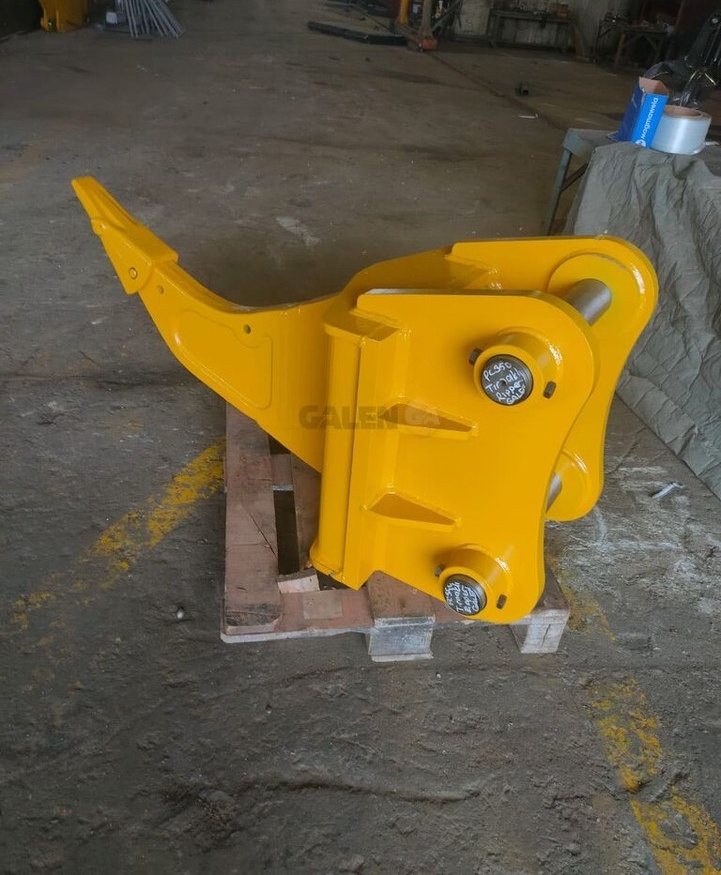 Komatsu PC350 Heavy Duty Rock Ripper - Скарификатор: снимка 3 Komatsu PC350 Heavy Duty Rock Ripper - Скарификатор: снимка 3