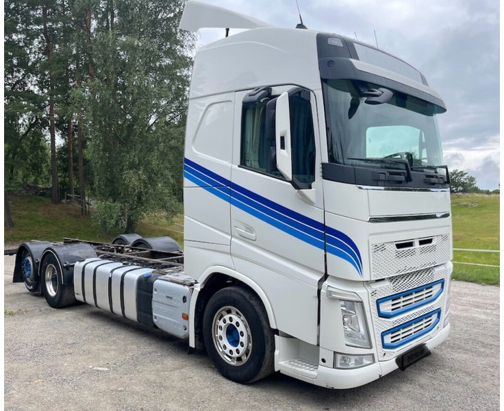 Volvo FH500 - Шаси кабина: снимка 2 Volvo FH500 - Шаси кабина: снимка 2