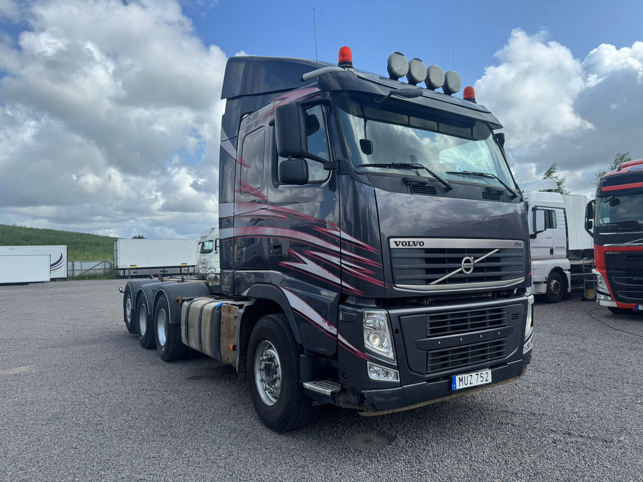 Volvo FH540 - Мултилифт с кука камион: снимка 2 Volvo FH540 - Мултилифт с кука камион: снимка 2