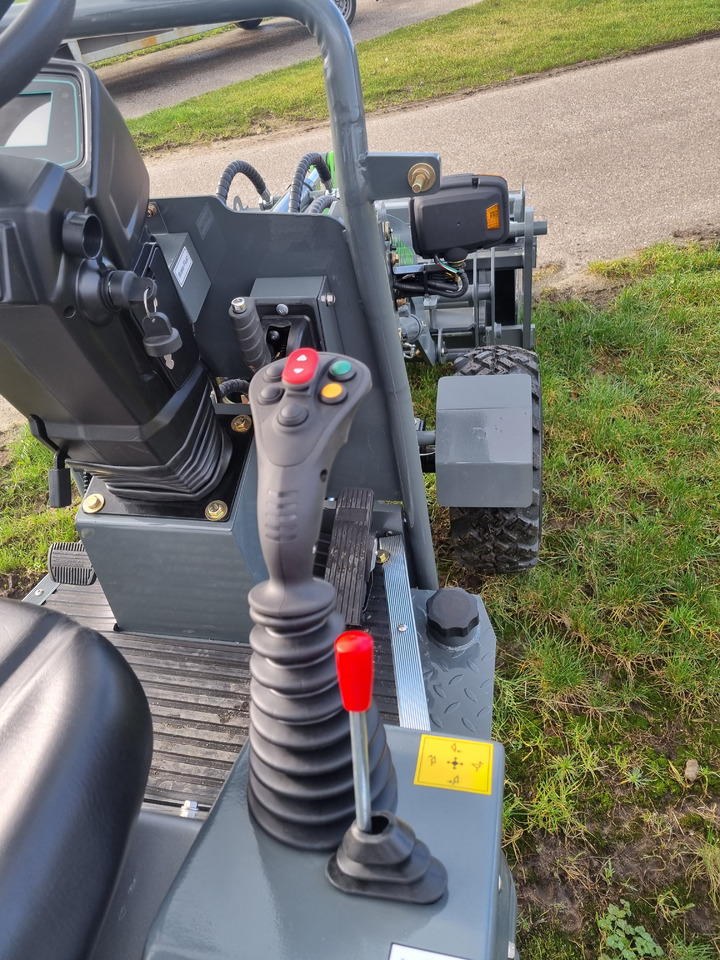 WCM L1150e E-Power - Колесен товарач: снимка 4 WCM L1150e E-Power - Колесен товарач: снимка 4