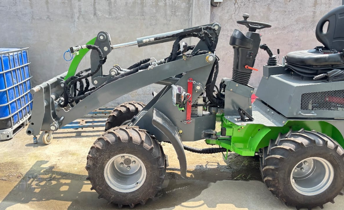 WCM -L1812 - Колесен товарач: снимка 3 WCM -L1812 - Колесен товарач: снимка 3