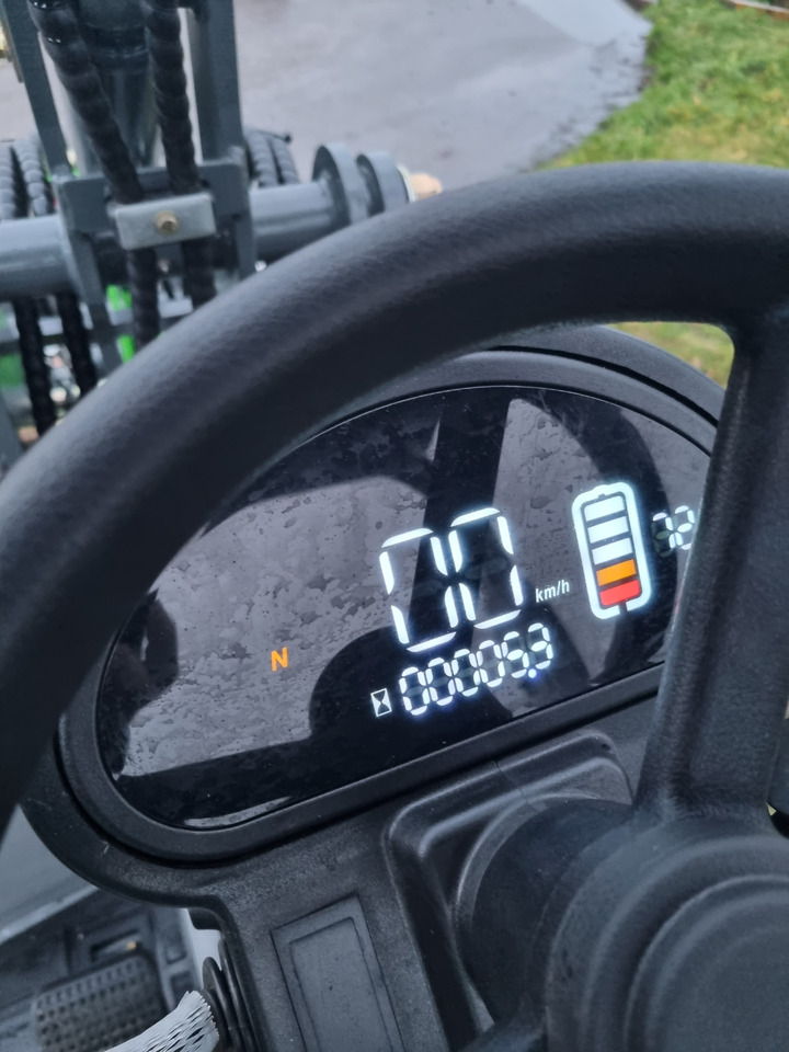 WCM L2110e E-Power - Колесен товарач: снимка 1 WCM L2110e E-Power - Колесен товарач: снимка 1