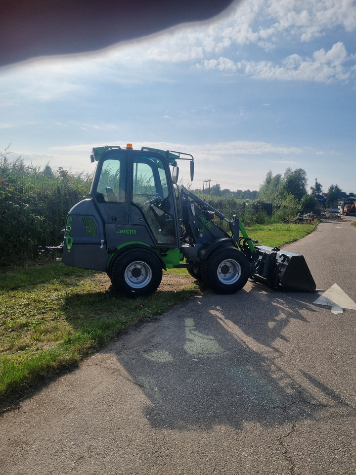 WCM L2412 - Колесен товарач: снимка 2 WCM L2412 - Колесен товарач: снимка 2