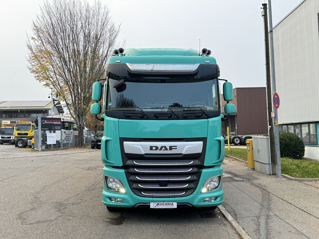 DAF XF480 6x2 Schiebeplane-Zug Bordwände Lenkachse - Камион с брезент: снимка 3 DAF XF480 6x2 Schiebeplane-Zug Bordwände Lenkachse - Камион с брезент: снимка 3