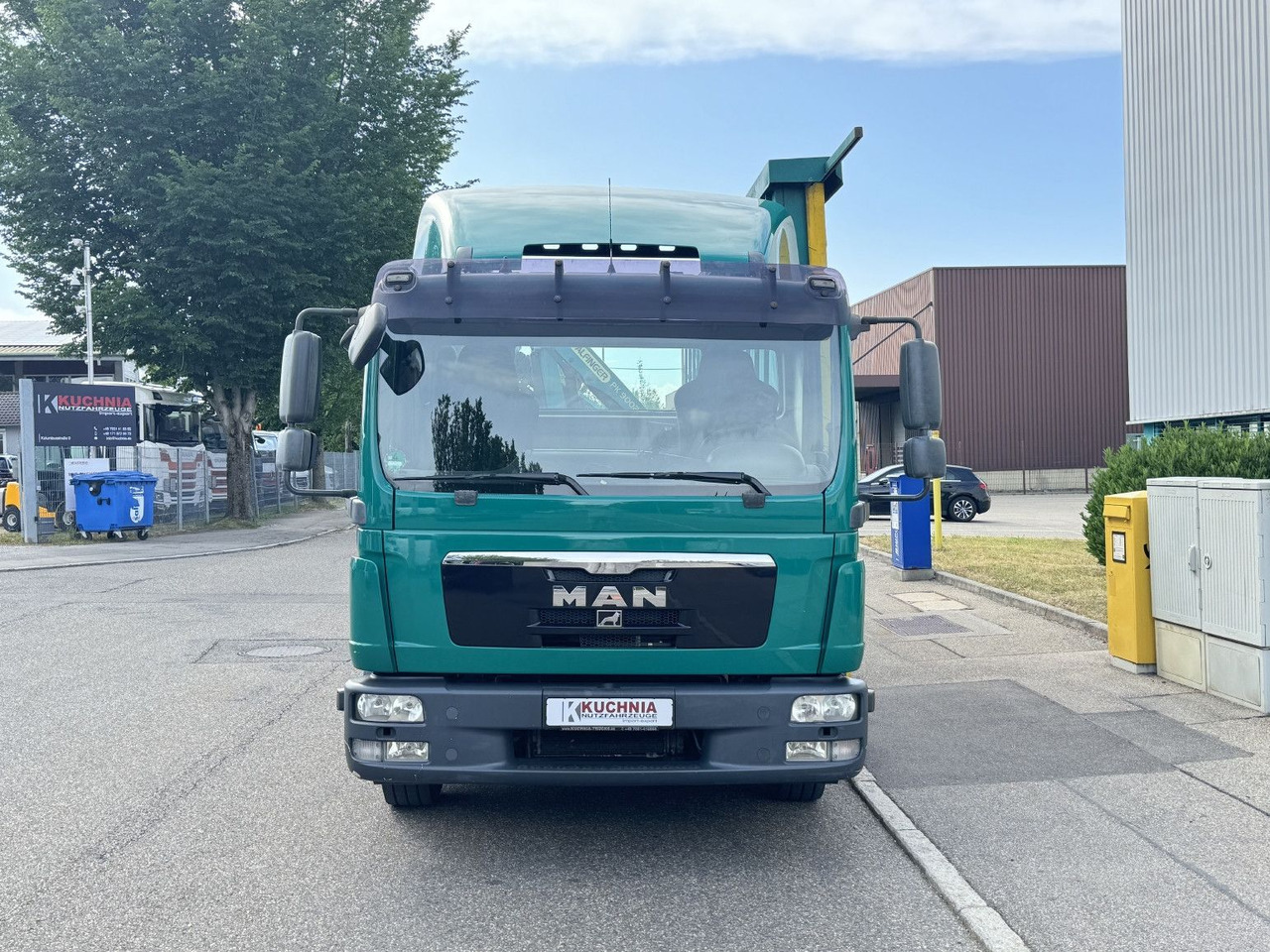 MAN TGL 12.250 Glastransport Kran PK9002 Funk Klima - Камион с кран: снимка 2 MAN TGL 12.250 Glastransport Kran PK9002 Funk Klima - Камион с кран: снимка 2