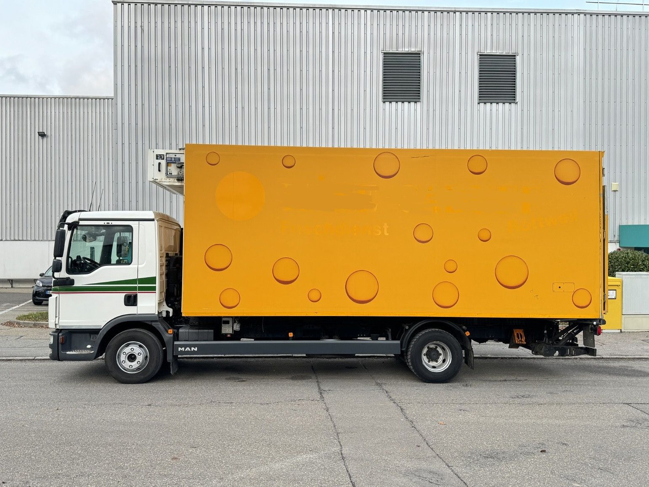 MAN TGL 12.250 Tiefkühlkoffer 6m LBW E6 Klima Autom - Рефрижератор камион: снимка 4 MAN TGL 12.250 Tiefkühlkoffer 6m LBW E6 Klima Autom - Рефрижератор камион: снимка 4