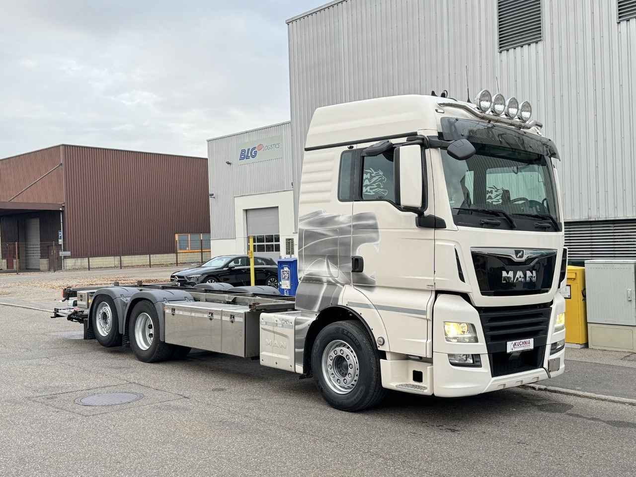 MAN TGX 26.500 XLX Lenkachse BDF 7,15-7,45 u-LBW 2t - Контейнеровоз/ Сменна каросерия камион: снимка 5 MAN TGX 26.500 XLX Lenkachse BDF 7,15-7,45 u-LBW 2t - Контейнеровоз/ Сменна каросерия камион: снимка 5