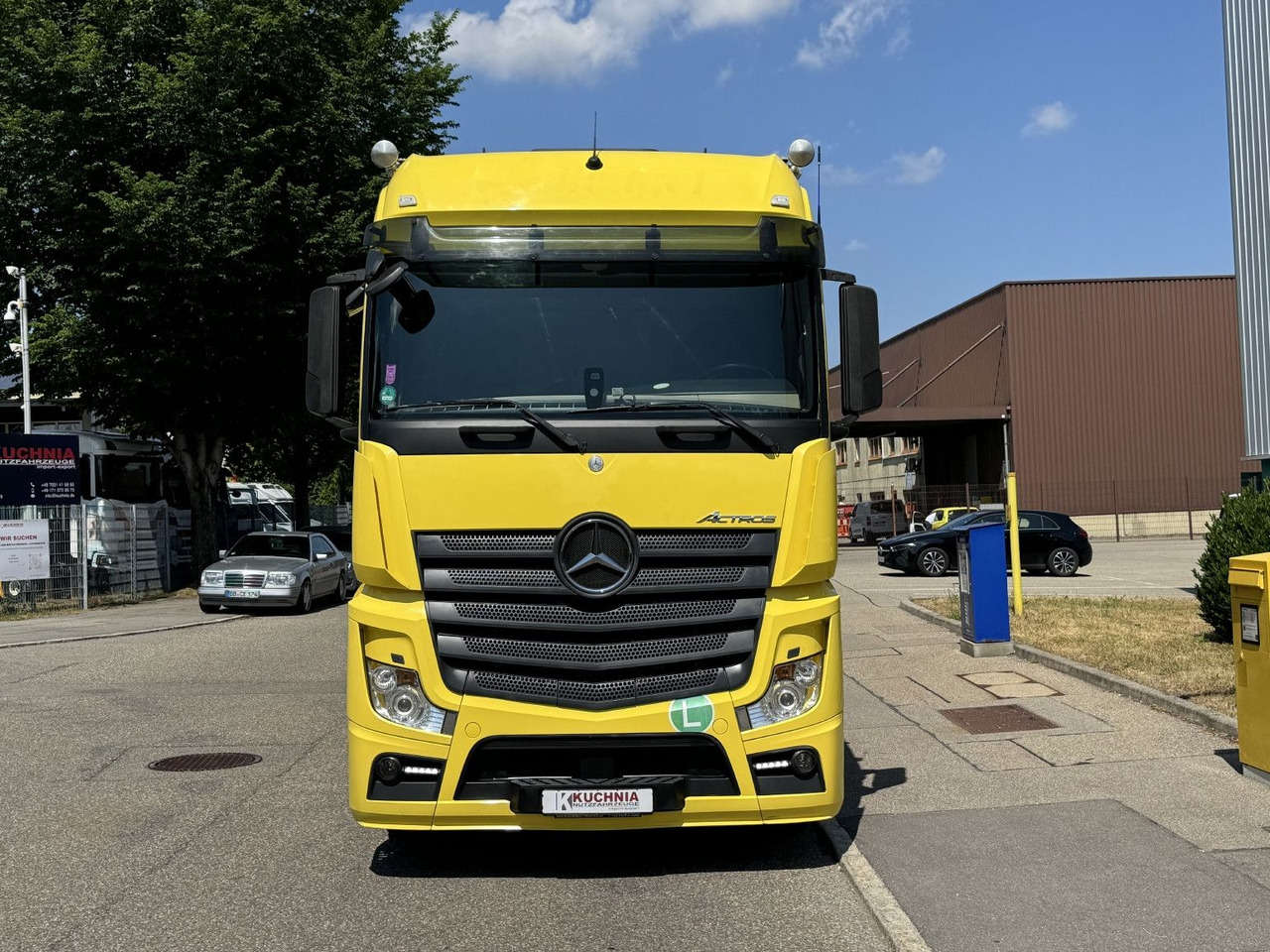 Mercedes-Benz Actros 1845 LL Gr.Haus AWL-Möbelkoffer uLBW - Камион фургон: снимка 2 Mercedes-Benz Actros 1845 LL Gr.Haus AWL-Möbelkoffer uLBW - Камион фургон: снимка 2