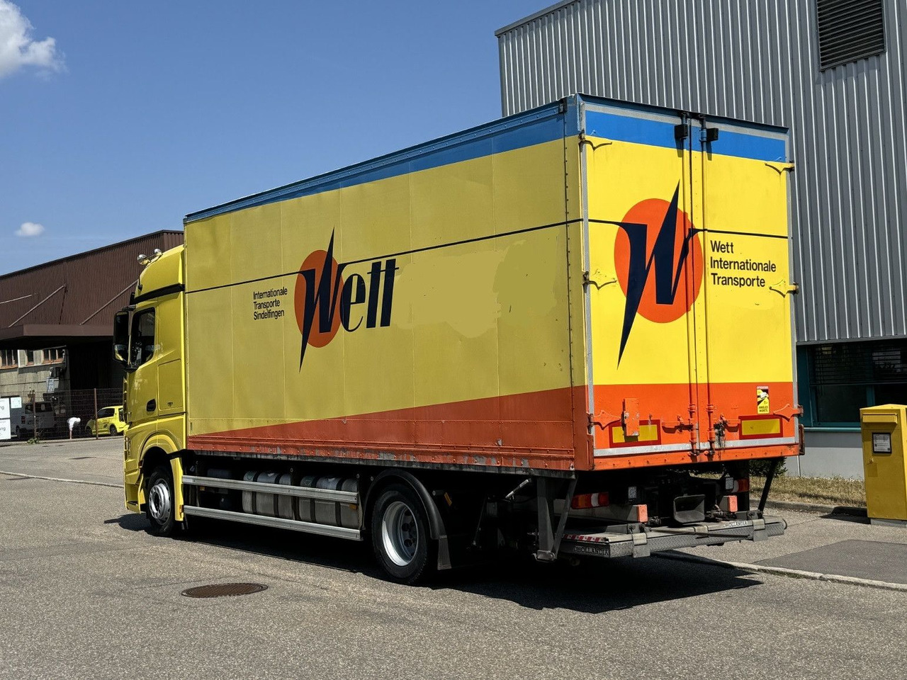 Mercedes-Benz Actros 1845 LL Gr.Haus AWL-Möbelkoffer uLBW - Камион фургон: снимка 5 Mercedes-Benz Actros 1845 LL Gr.Haus AWL-Möbelkoffer uLBW - Камион фургон: снимка 5