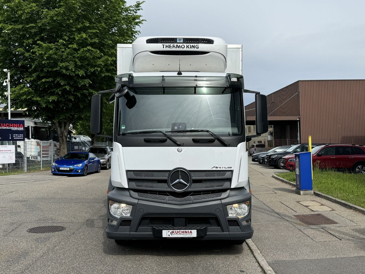 Mercedes-Benz Antos 2533L Kühlkoffer TK T-800R Lenkachse TOP - Рефрижератор камион: снимка 3 Mercedes-Benz Antos 2533L Kühlkoffer TK T-800R Lenkachse TOP - Рефрижератор камион: снимка 3