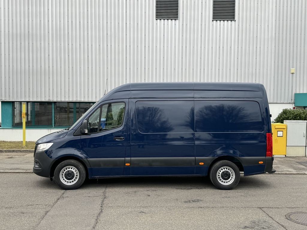 Mercedes-Benz Sprinter 315 CDI Kasten ML+H 3-Sitze Klima Mercedes-Benz Sprinter 315 CDI Kasten ML+H 3-Sitze Klima - Товарен бус: снимка 4 Mercedes-Benz Sprinter 315 CDI Kasten ML+H 3-Sitze Klima Mercedes-Benz Sprinter 315 CDI Kasten ML+H 3-Sitze Klima - Товарен бус: снимка 4