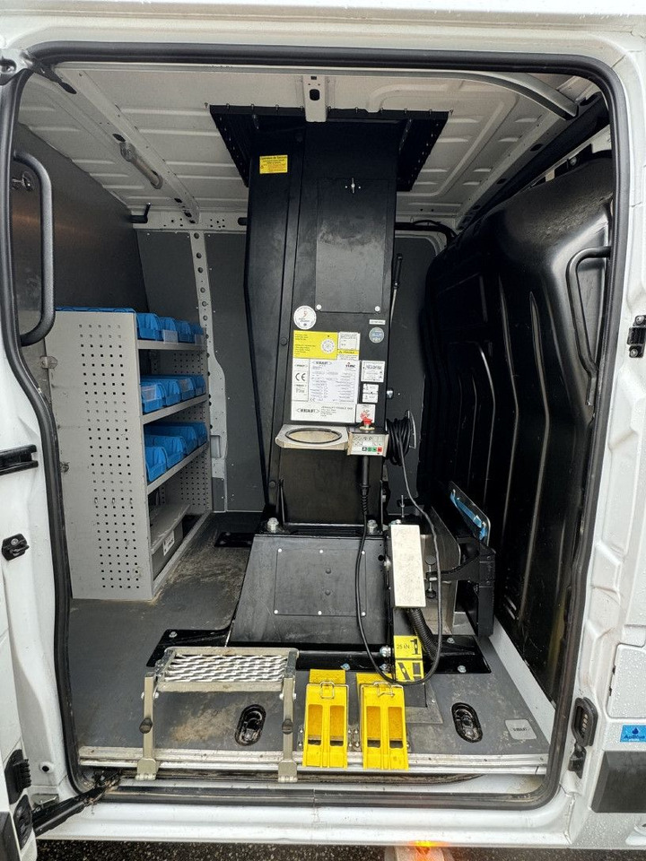 Автовишка Renault MASTER Versalift VDTL 135 C, 14m 230kg Abstützun: снимка 20 Автовишка Renault MASTER Versalift VDTL 135 C, 14m 230kg Abstützun: снимка 20