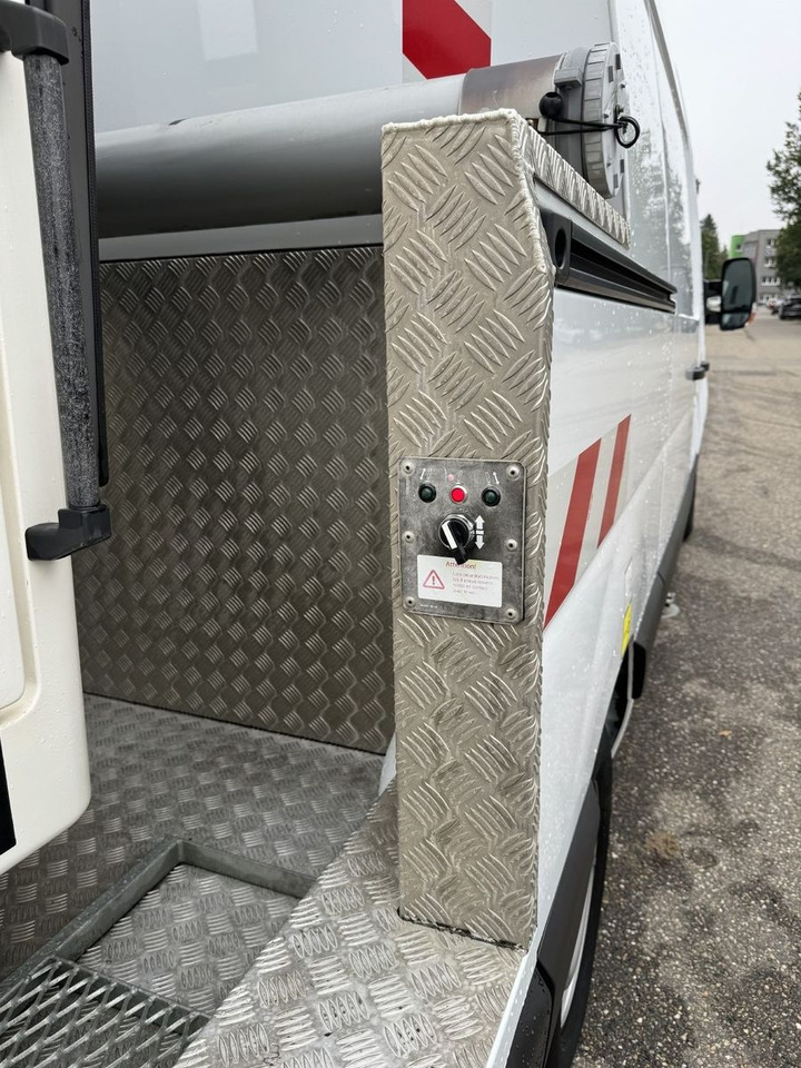 Автовишка Renault MASTER Versalift VDTL 135 C, 14m 230kg Abstützun: снимка 14 Автовишка Renault MASTER Versalift VDTL 135 C, 14m 230kg Abstützun: снимка 14