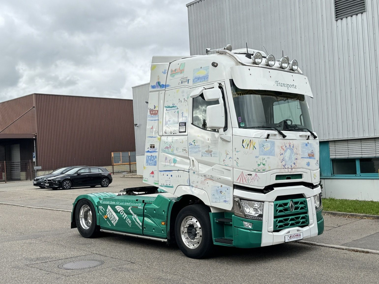 Renault T520 HIGHCAB Comfort 2-Tanks Retarder Airbrush - Влекач: снимка 3 Renault T520 HIGHCAB Comfort 2-Tanks Retarder Airbrush - Влекач: снимка 3