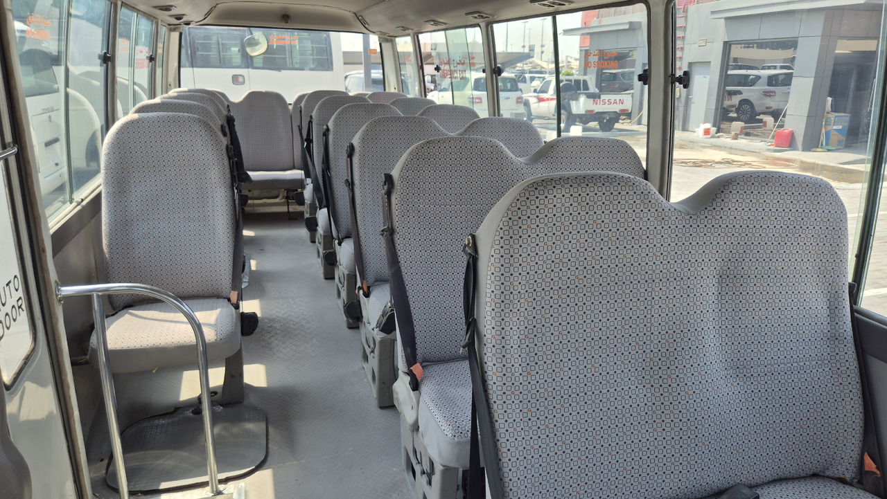 TOYOTA Coaster ... 30 places - Climatisé - Микробус, Пътнически бус: снимка 4 TOYOTA Coaster ... 30 places - Climatisé - Микробус, Пътнически бус: снимка 4