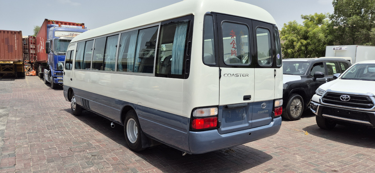 Toyota Coaster ... 30 places - climatisé - Микробус, Пътнически бус: снимка 2 Toyota Coaster ... 30 places - climatisé - Микробус, Пътнически бус: снимка 2