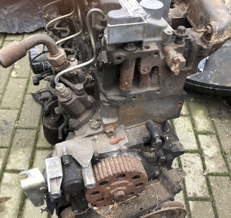 Deutz F4L1011F Kramer - Двигател за Колесен товарач: снимка 4 Deutz F4L1011F Kramer - Двигател за Колесен товарач: снимка 4