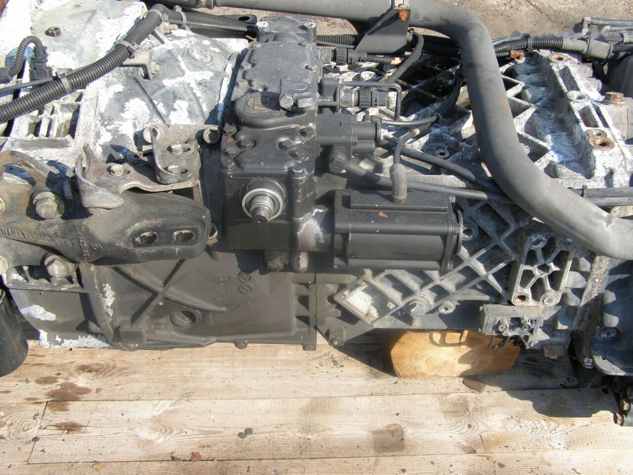 ZF 16S 1920TD - Скоростна кутия за Камион: снимка 1 ZF 16S 1920TD - Скоростна кутия за Камион: снимка 1