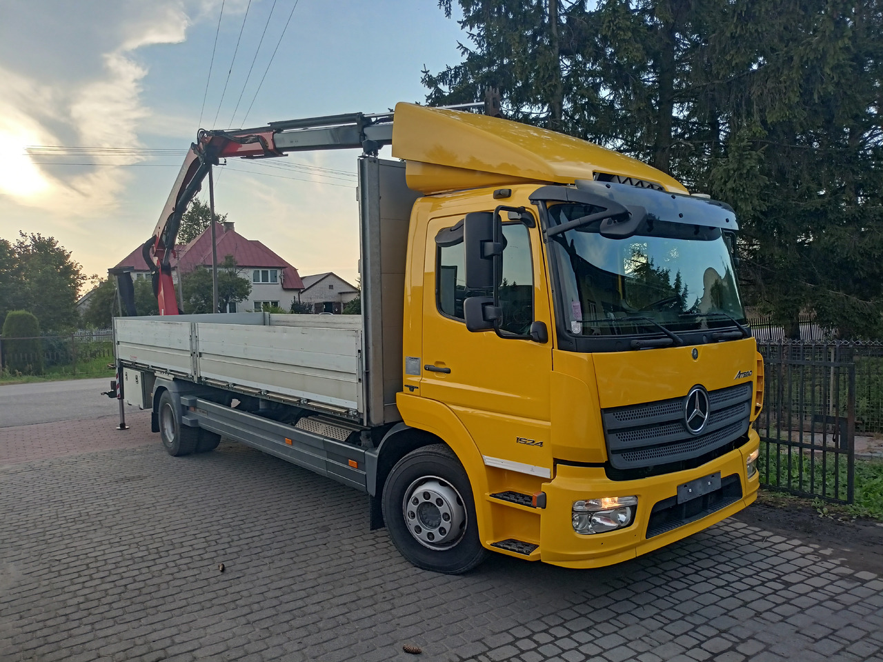 MERCEDES-BENZ Atego 1524 - Камион с кран: снимка 1 MERCEDES-BENZ Atego 1524 - Камион с кран: снимка 1