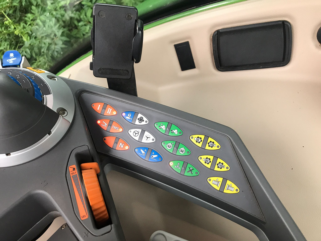 Трактор FENDT 720 Vario S4 PowerPlus: снимка 29 Трактор FENDT 720 Vario S4 PowerPlus: снимка 29