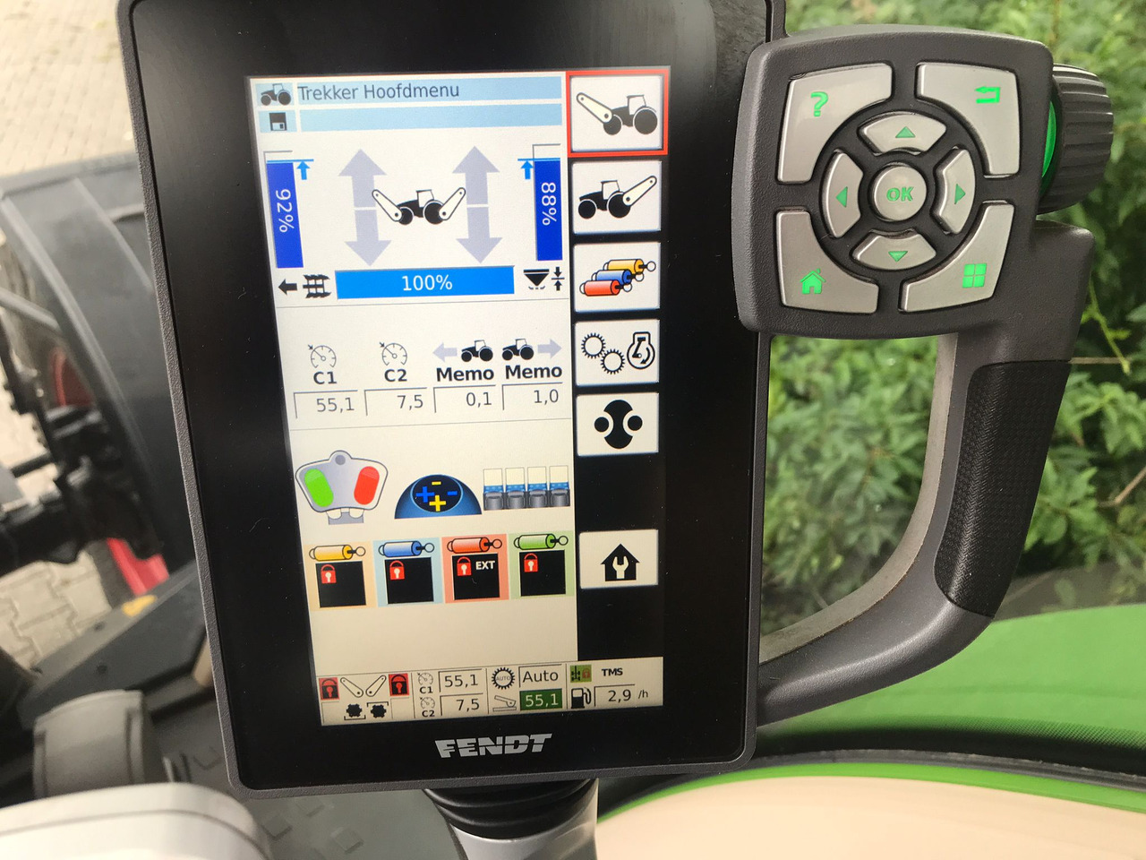 Трактор FENDT 720 Vario S4 PowerPlus: снимка 27 Трактор FENDT 720 Vario S4 PowerPlus: снимка 27