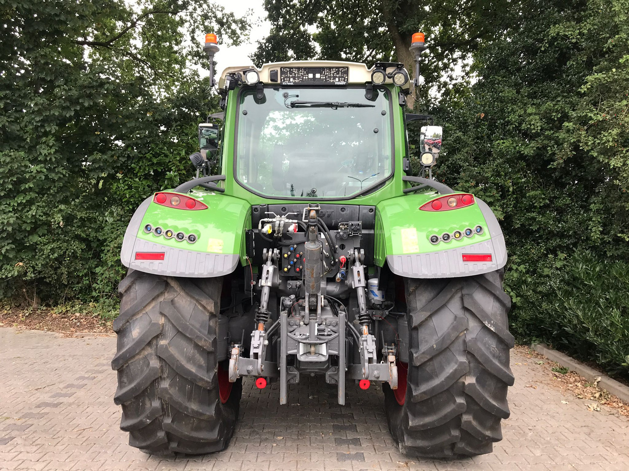 Трактор FENDT 720 Vario S4 PowerPlus: снимка 12 Трактор FENDT 720 Vario S4 PowerPlus: снимка 12