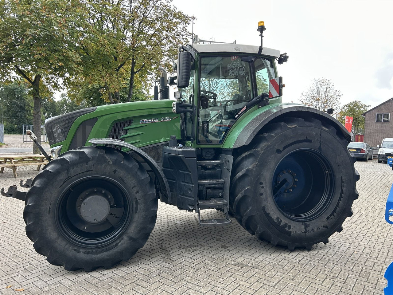 FENDT 939 S4 ProfiPlus - Трактор: снимка 2 FENDT 939 S4 ProfiPlus - Трактор: снимка 2